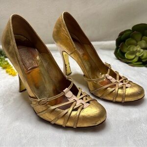 Vintage Y2K Dolce & Gabbana Strappy Round Toe Metallic Gold Heels US 8